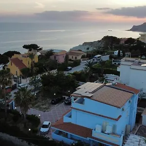 Azzurra Scale Of The Turks Apartamento